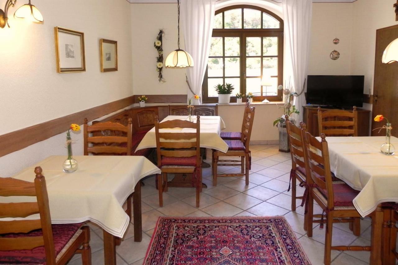Ferienhaus Erich Bremm Mit Moselblick Neef Kültér fotó