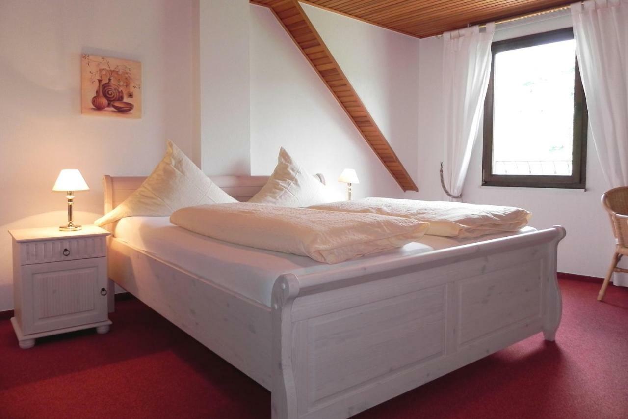 Ferienhaus Erich Bremm Mit Moselblick Neef Kültér fotó